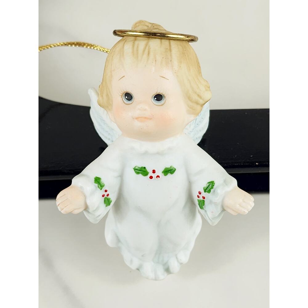 Enesco Mini Baby Angel Cherub Ornament 3 1/4" Figurine Ceramic 1984 Taiwan Vtg